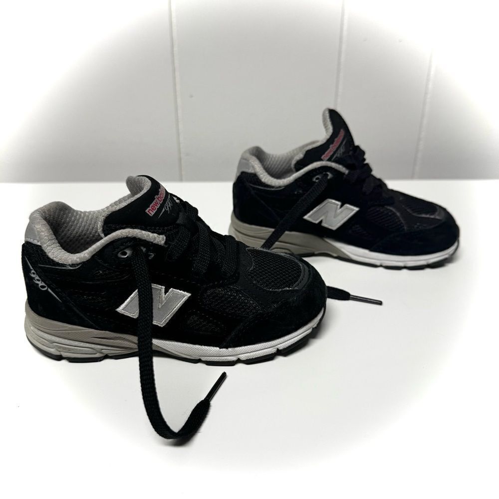 New Balance Kids Toddler 990 V3 Shoes Size 8